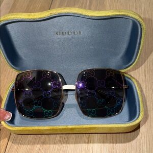 Gucci Women’s Square GG Gradient Logo Sunglasses - Black with Multicolor Logo